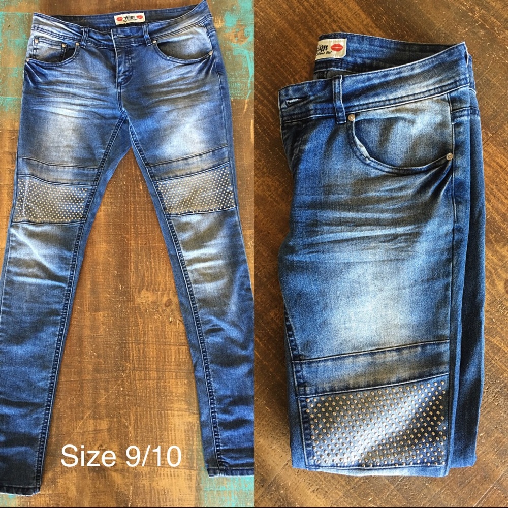 Woman’s Jeans